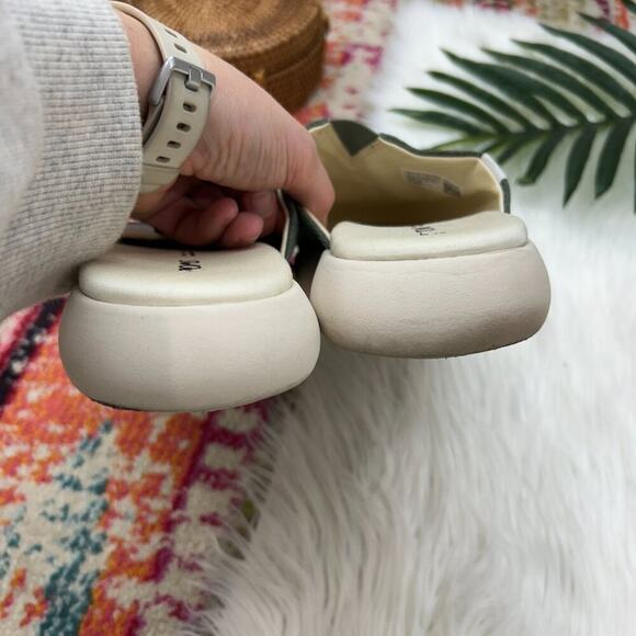 TOMS Green Lightweight Slip On Mules 10 - Picture 9 of 10